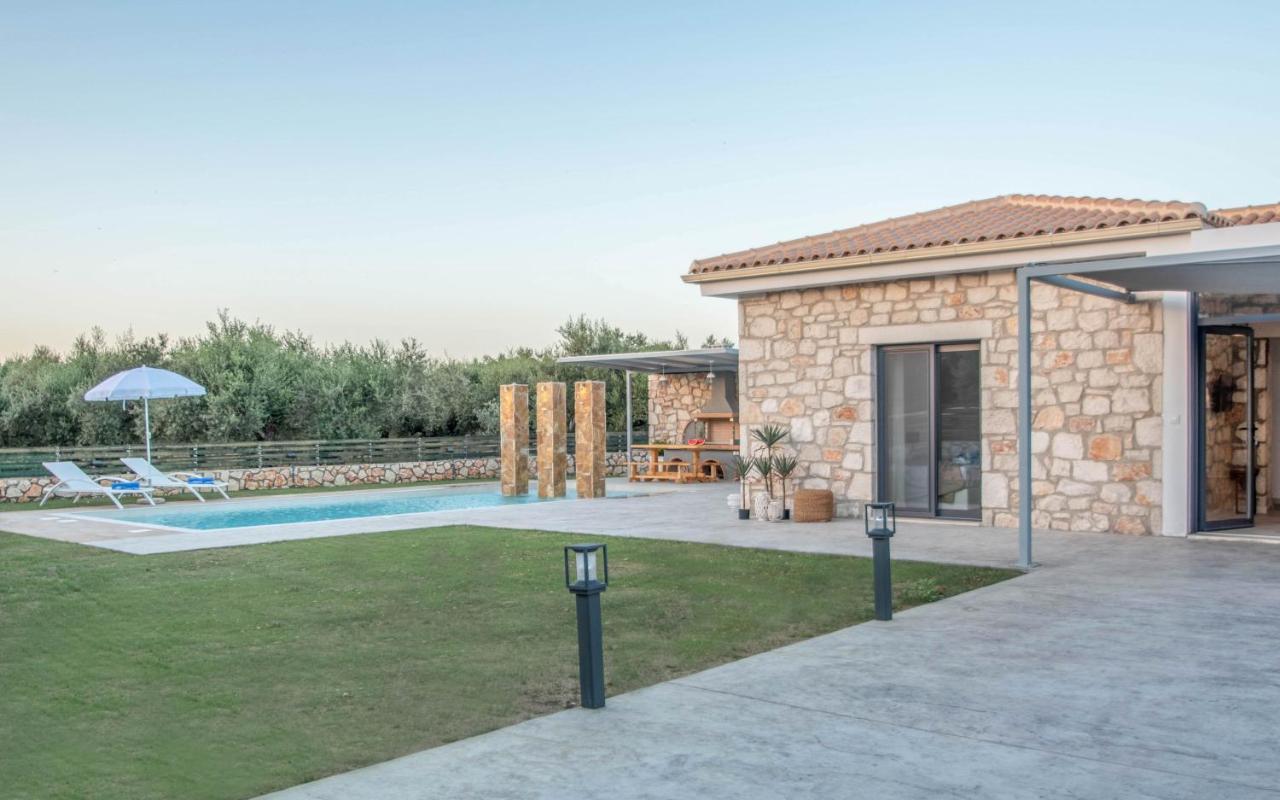 Dionisis Villa Laganas