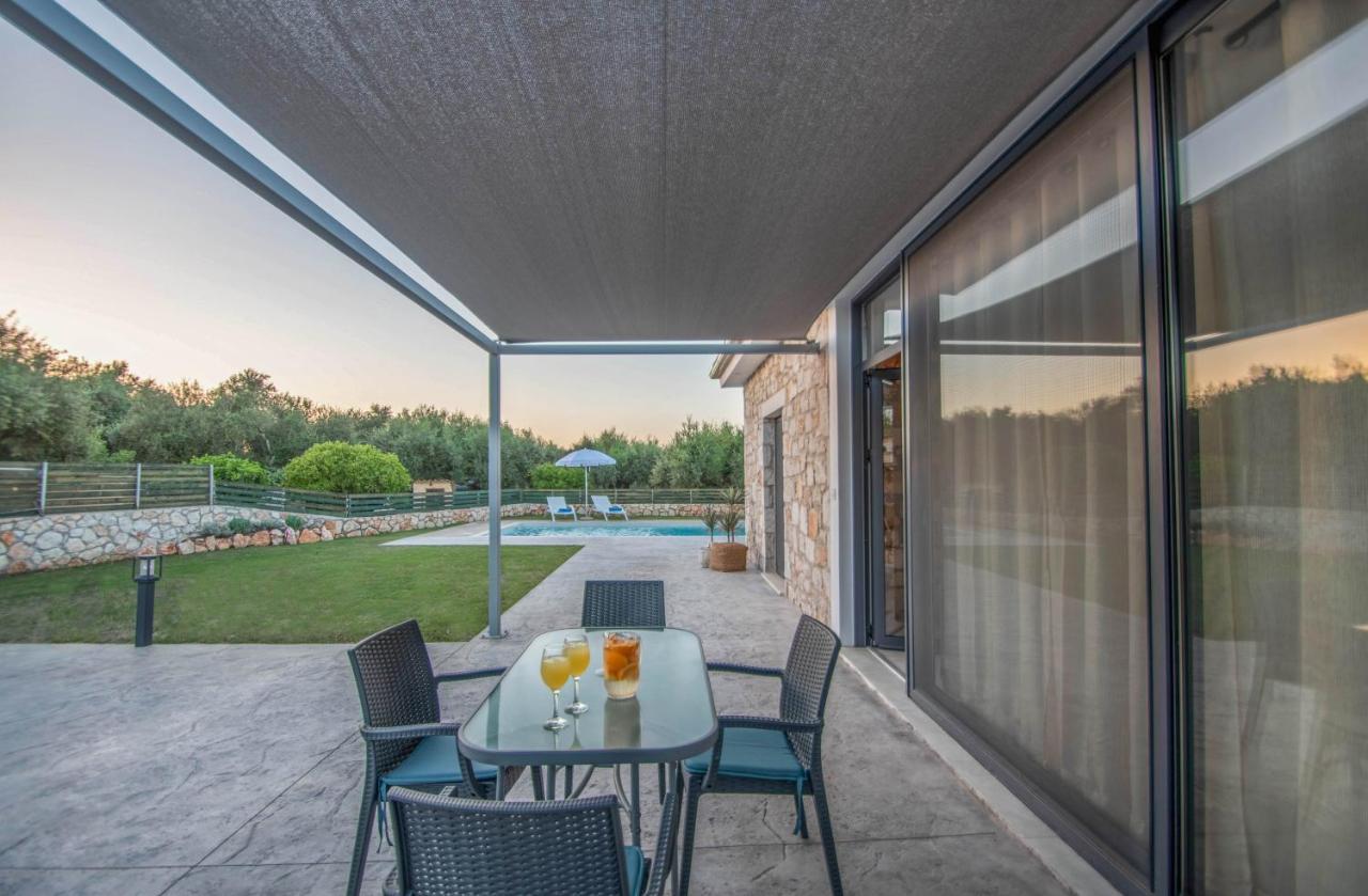 Villa Dionisis *